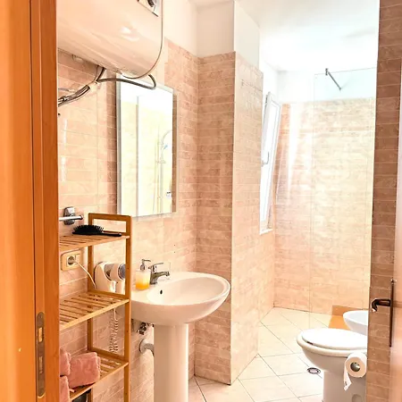 Emar - Sea View Daire *